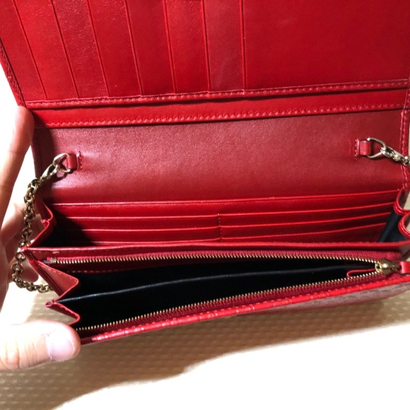 Gucci Chain Wallet Heart Red Leather Clutch - Picture 4 of 5